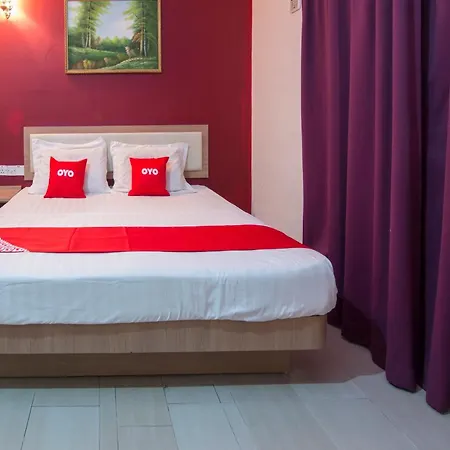 Valley View Hotel Lumut Exterior photo