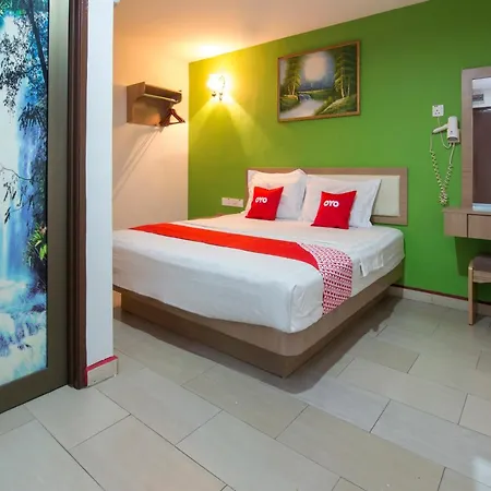 Valley View Hotel Lumut Exterior photo