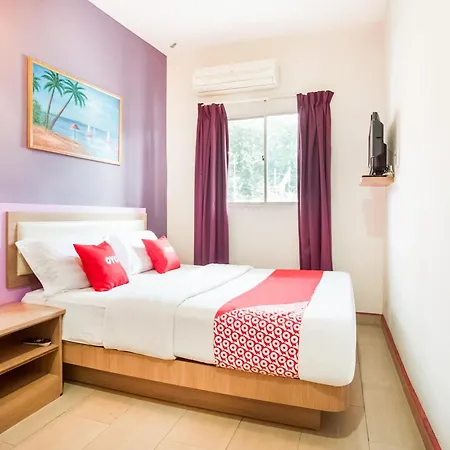 Valley View Hotel Lumut Exterior photo
