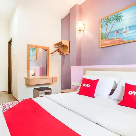 Valley View Hotel Lumut Exterior photo