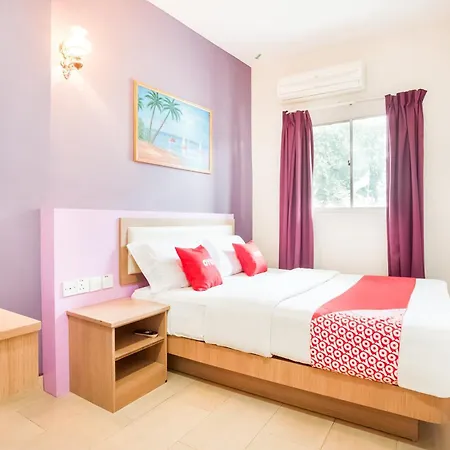 Valley View Hotel Lumut Exterior photo
