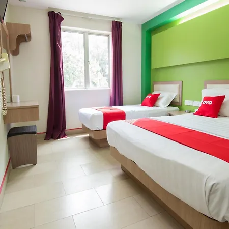 Valley View Hotel Lumut Exterior photo