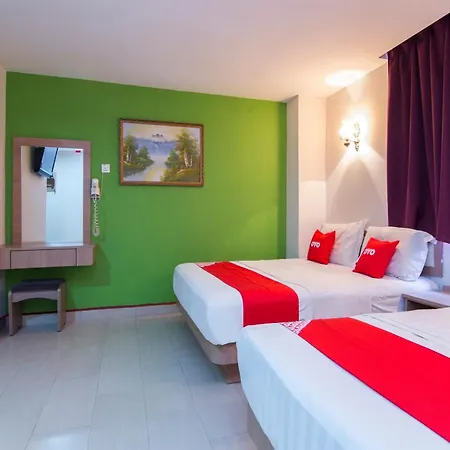 Valley View Hotel Lumut Exterior photo