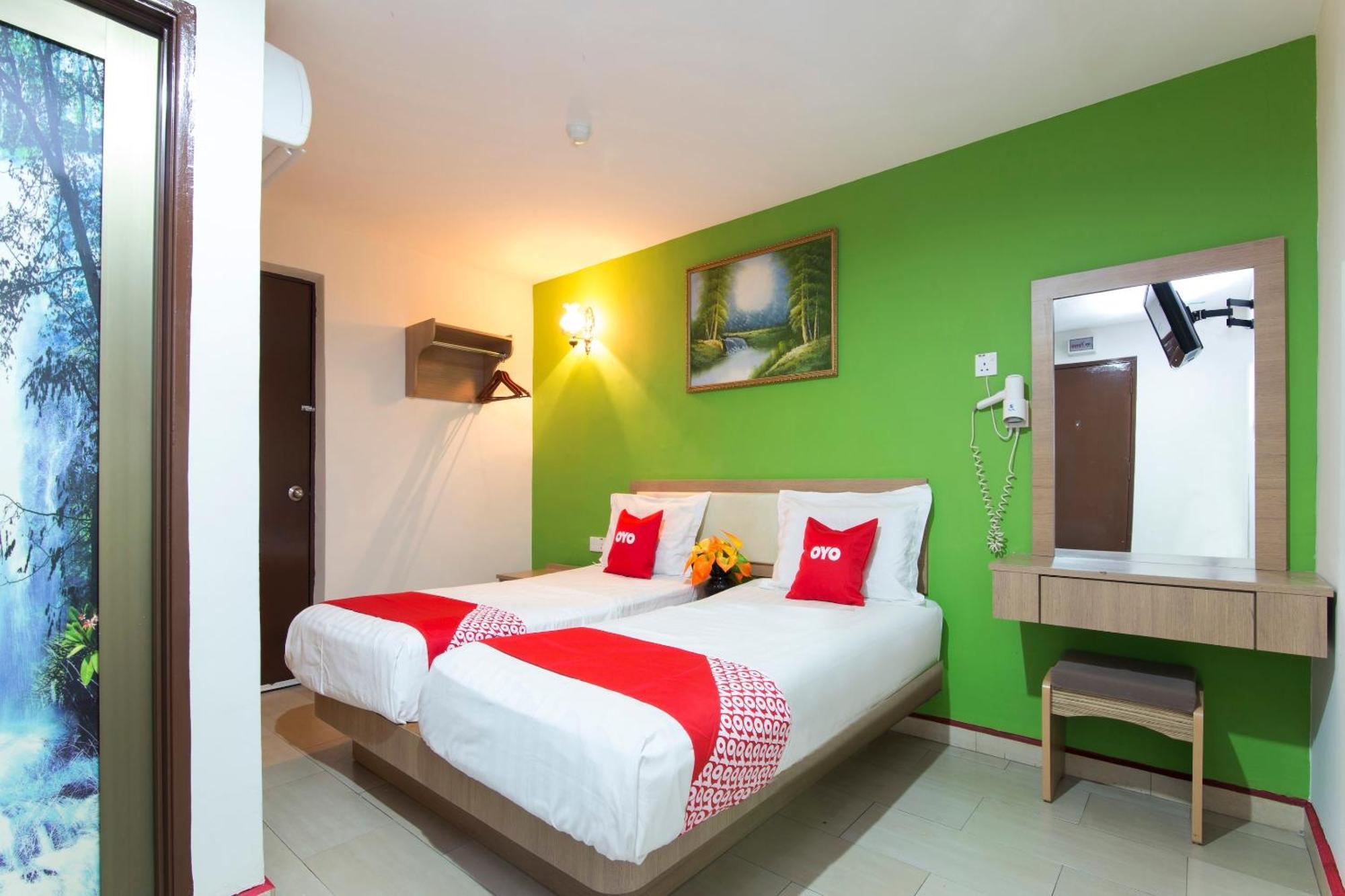 Valley View Hotel 2*